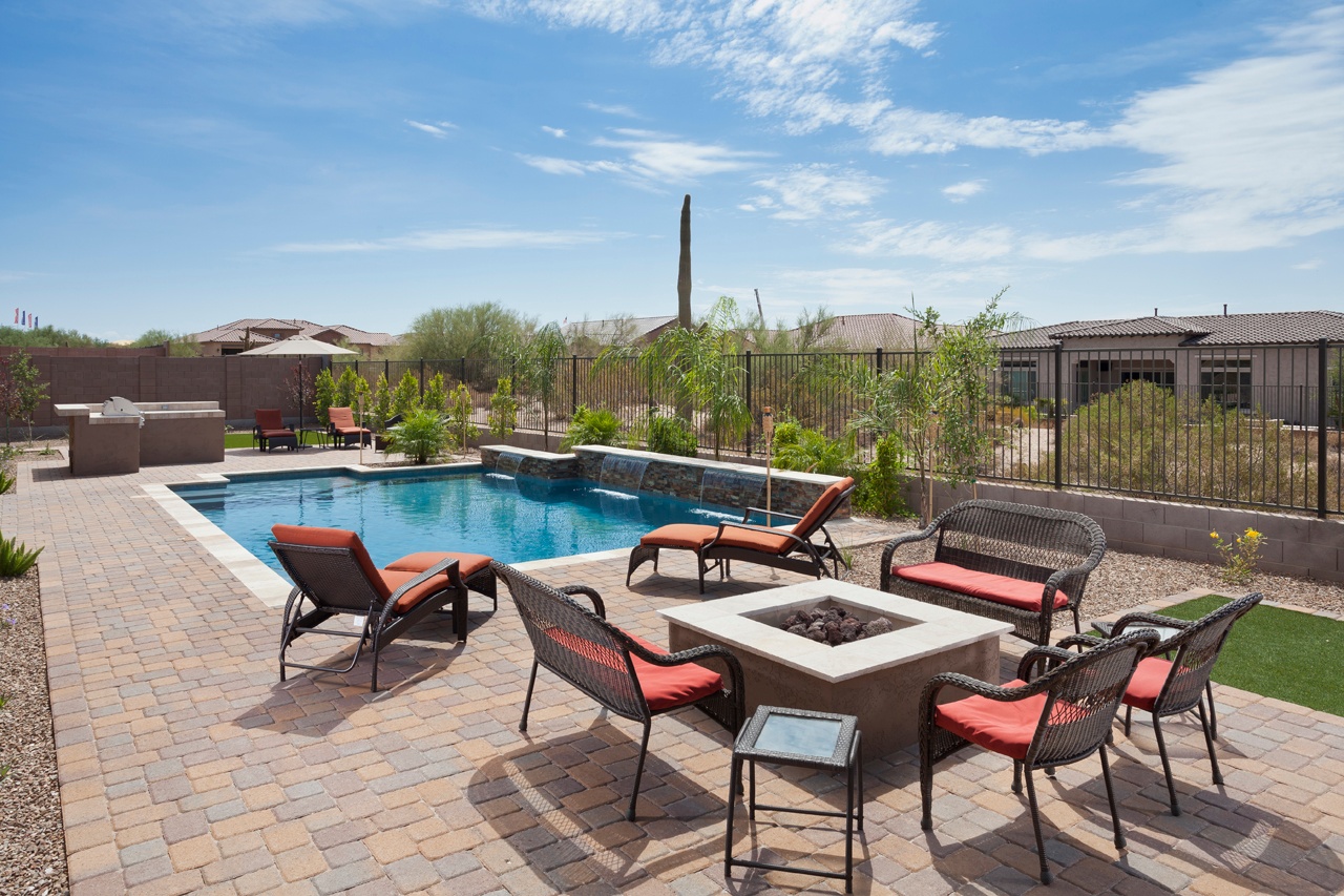 3 CONSIDERATIONS FOR DESIGNING YOUR POOL DECK