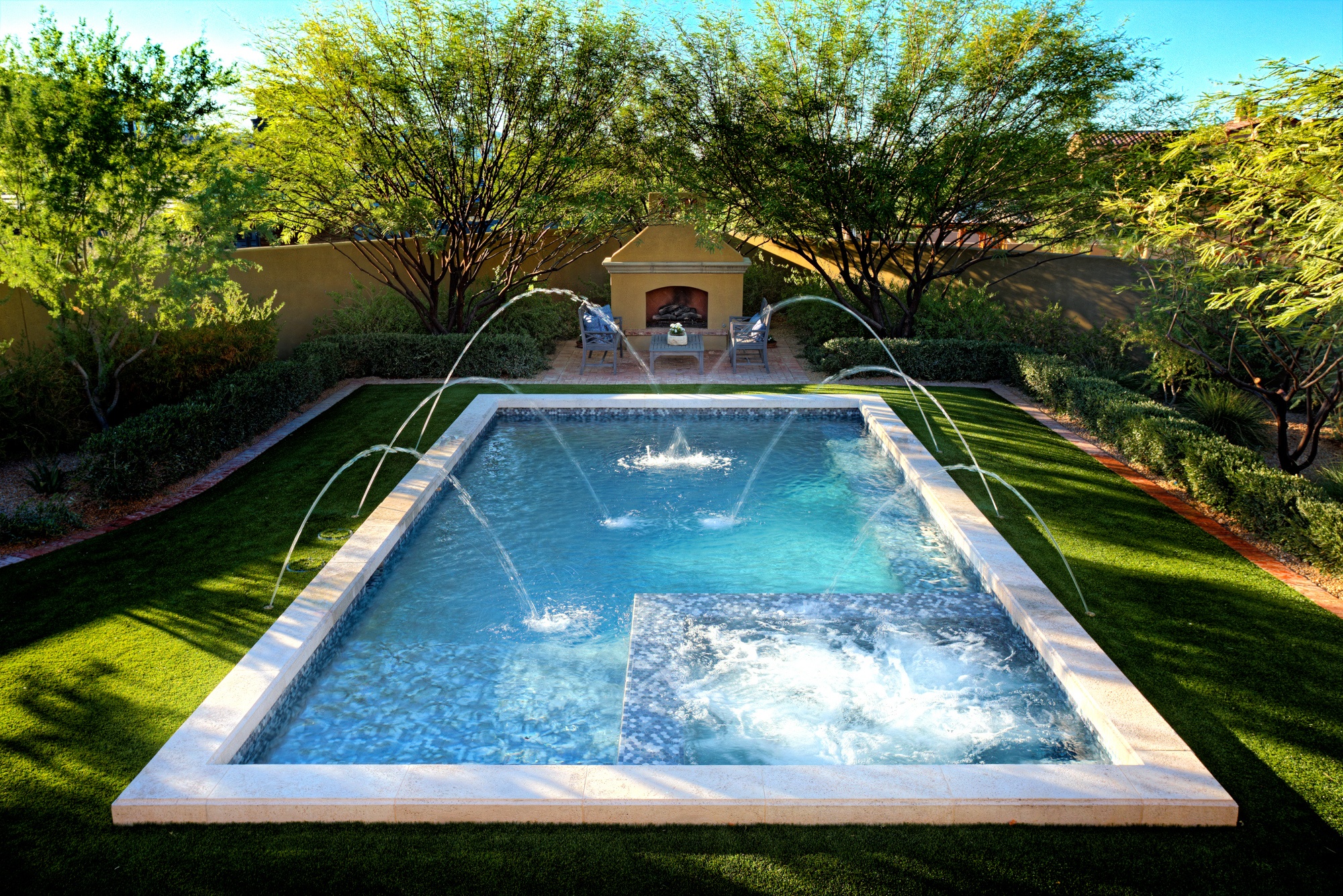 Pool Design Spotlight: Sparkling Serenity in Scottsdale, AZ